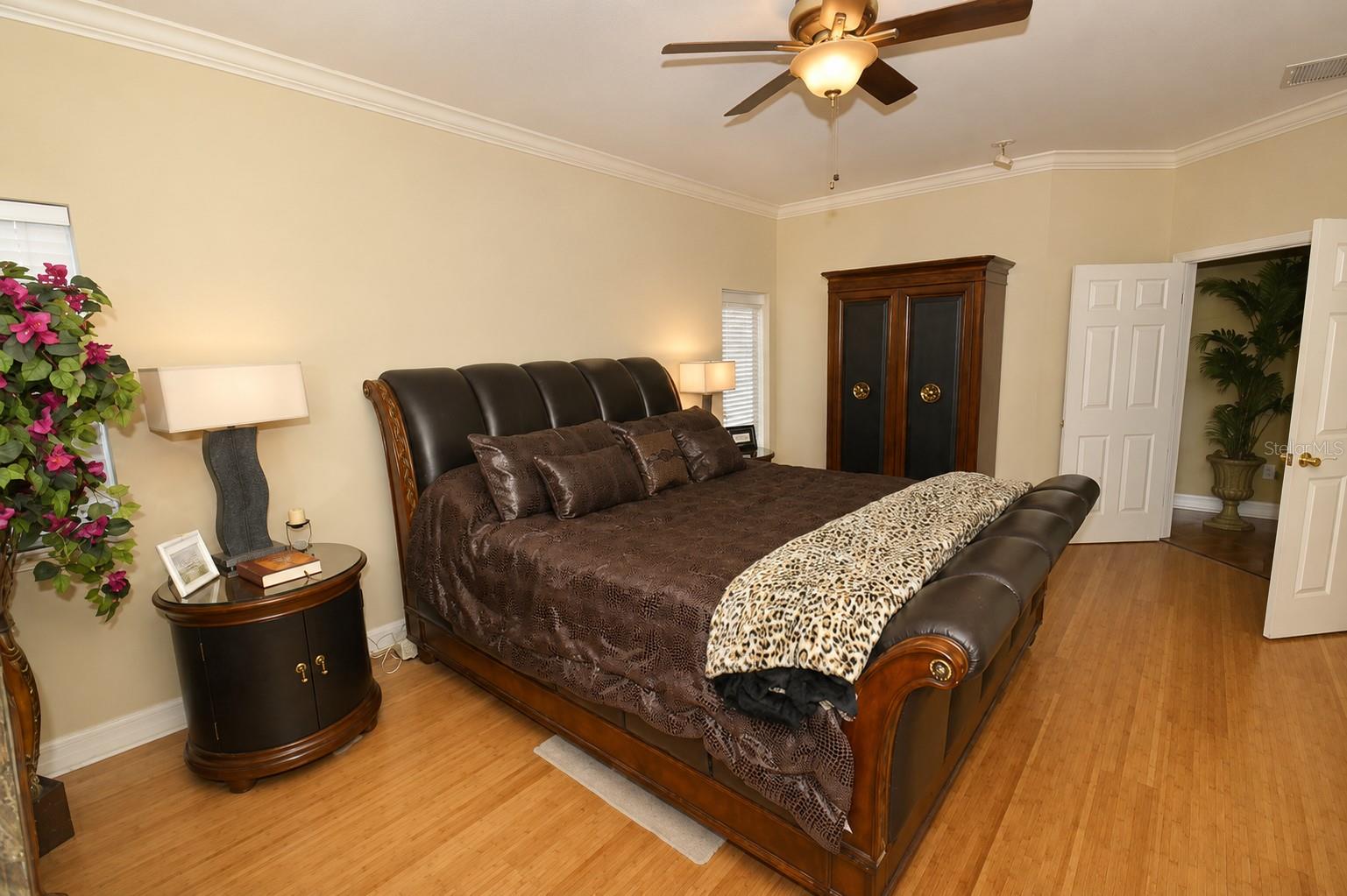 3517 Haines, St Petersburg, FL 33704