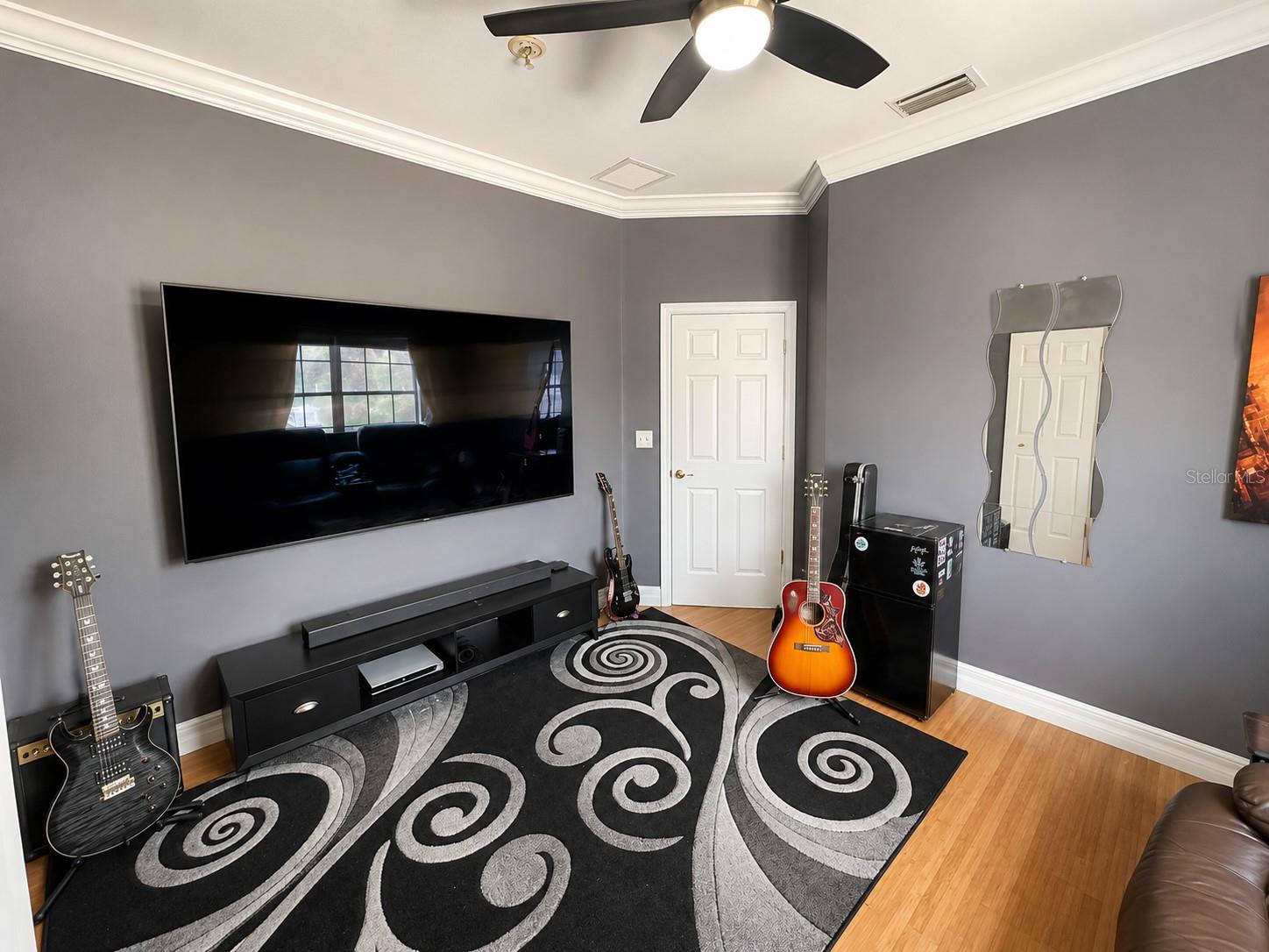 3517 Haines, St Petersburg, FL 33704