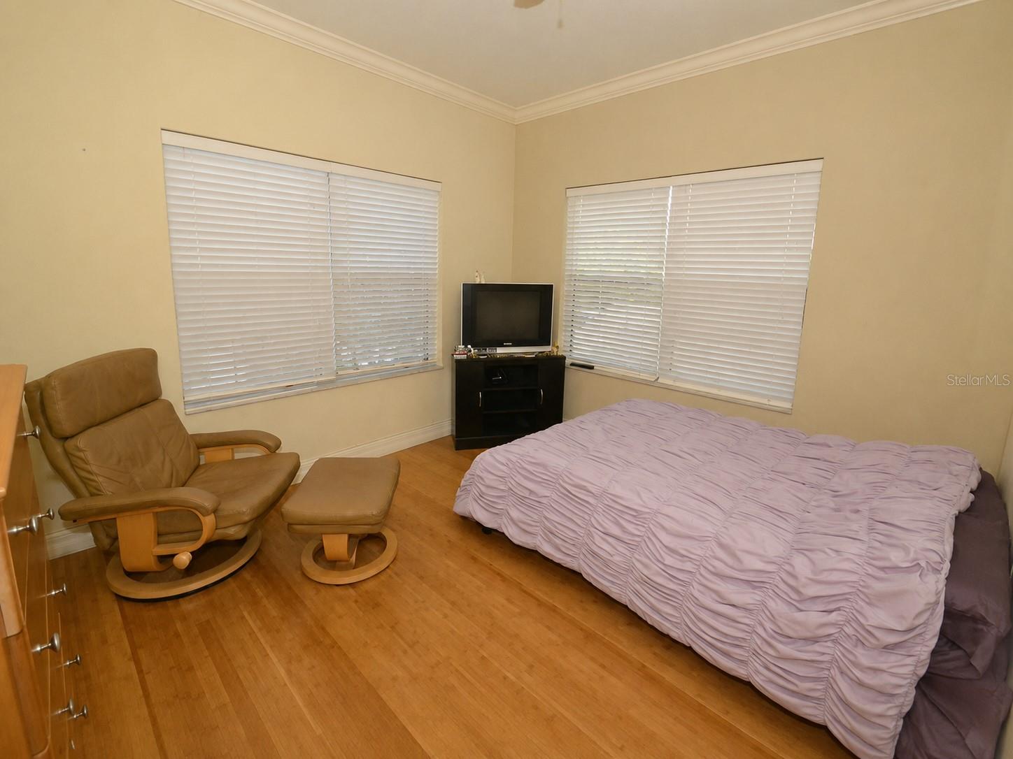 3517 Haines, St Petersburg, FL 33704