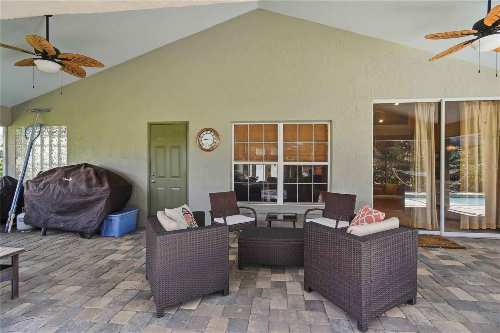 23354 Oak Prairie, Sorrento, FL 32776