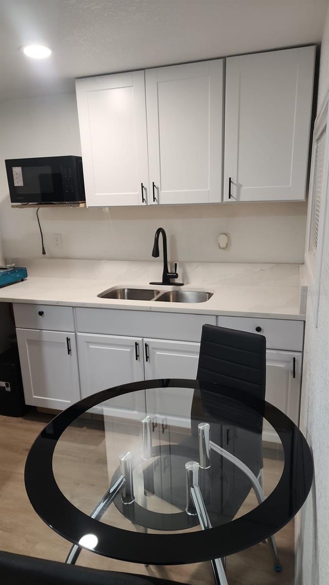 11105 22nd, Tampa, FL 33612