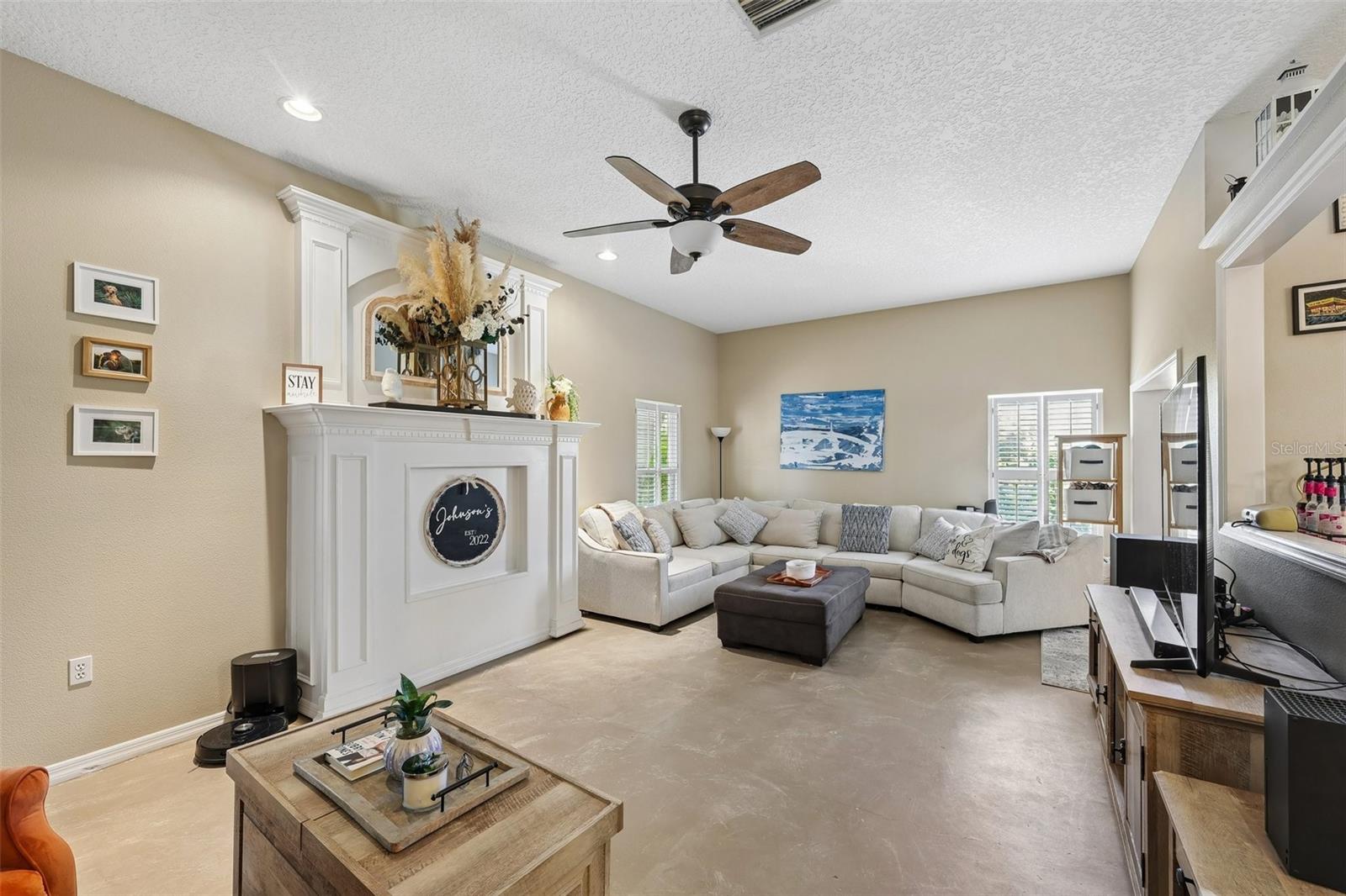 4919 32nd Avenue, Bradenton, FL 34209