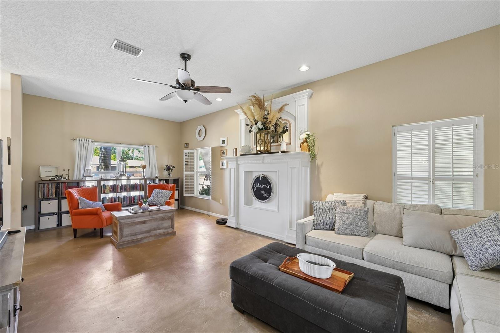 4919 32nd Avenue, Bradenton, FL 34209