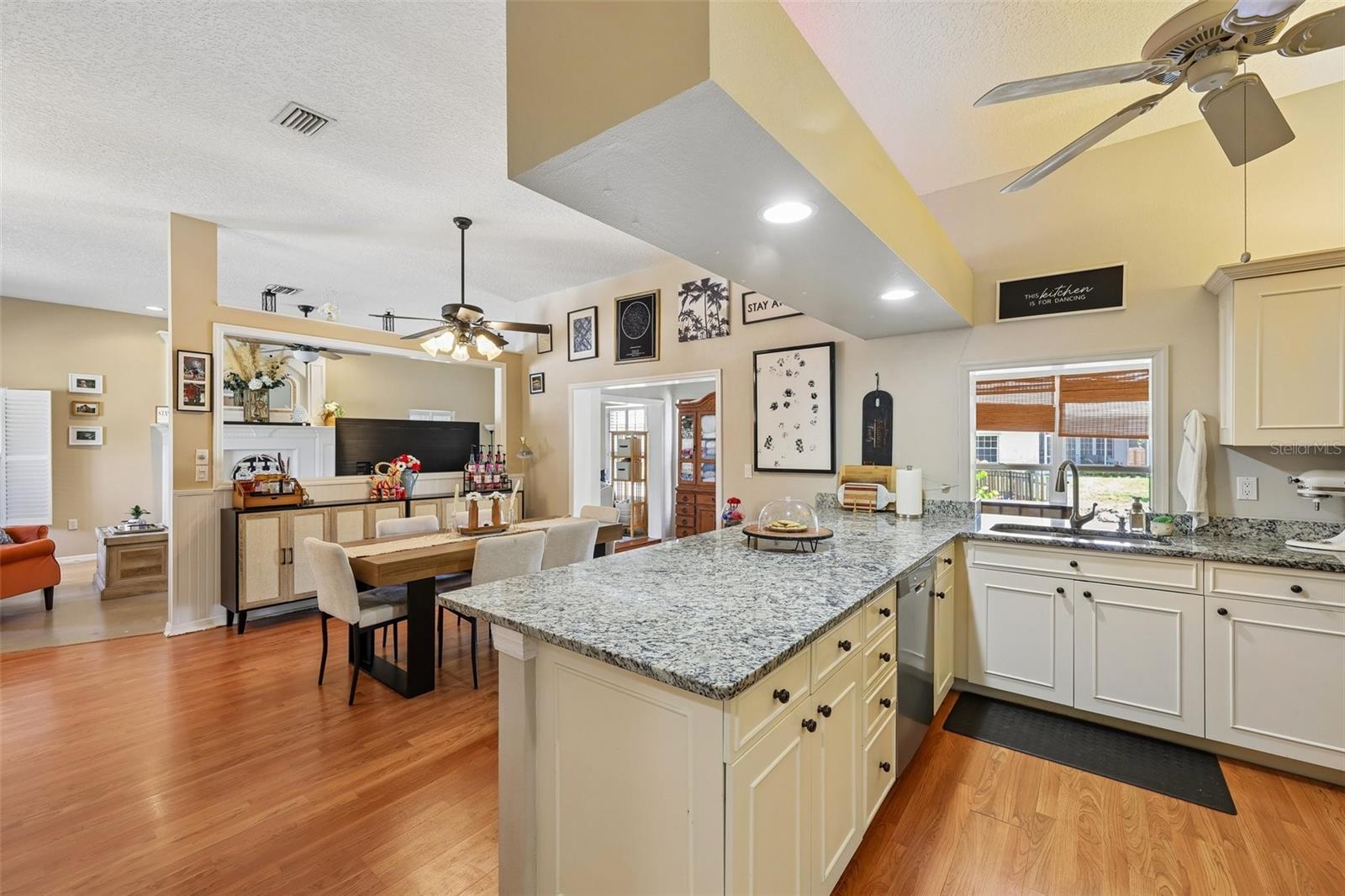 4919 32nd Avenue, Bradenton, FL 34209