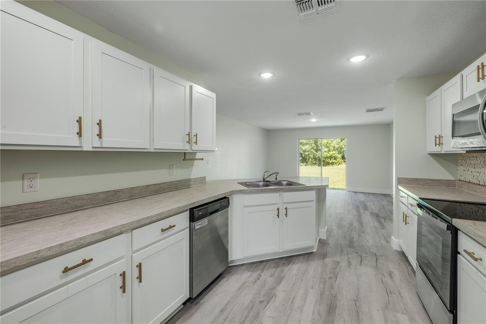 176 Pine Grove, Palm Coast, FL 32164