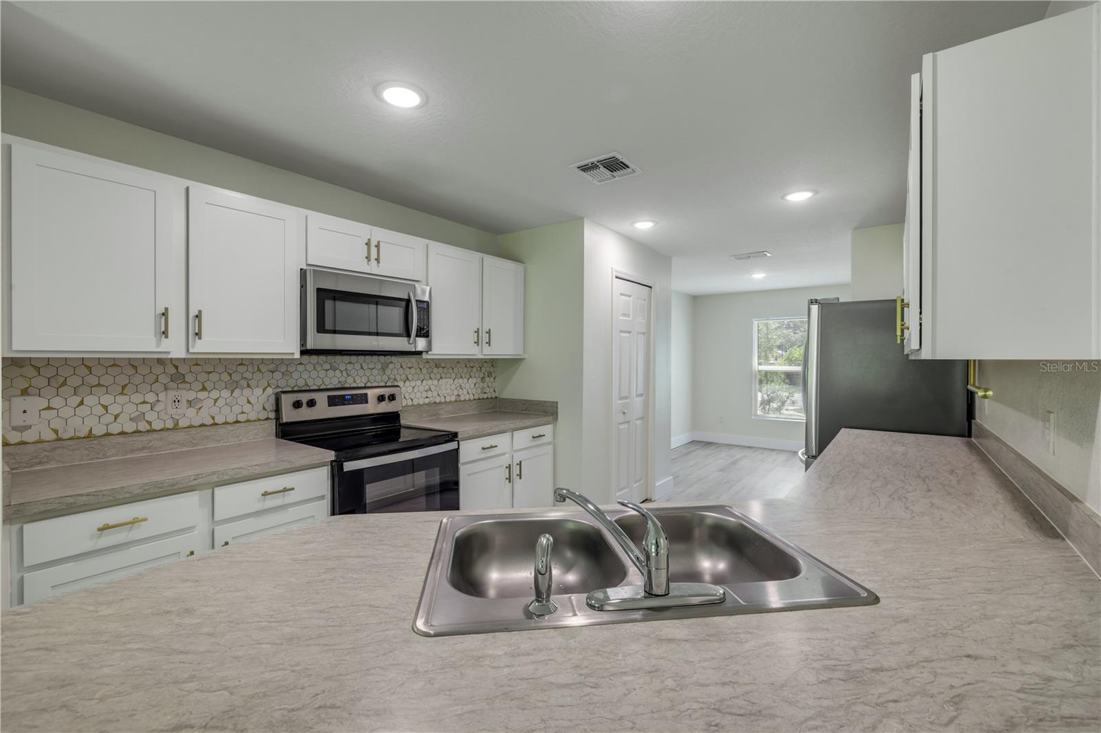176 Pine Grove, Palm Coast, FL 32164