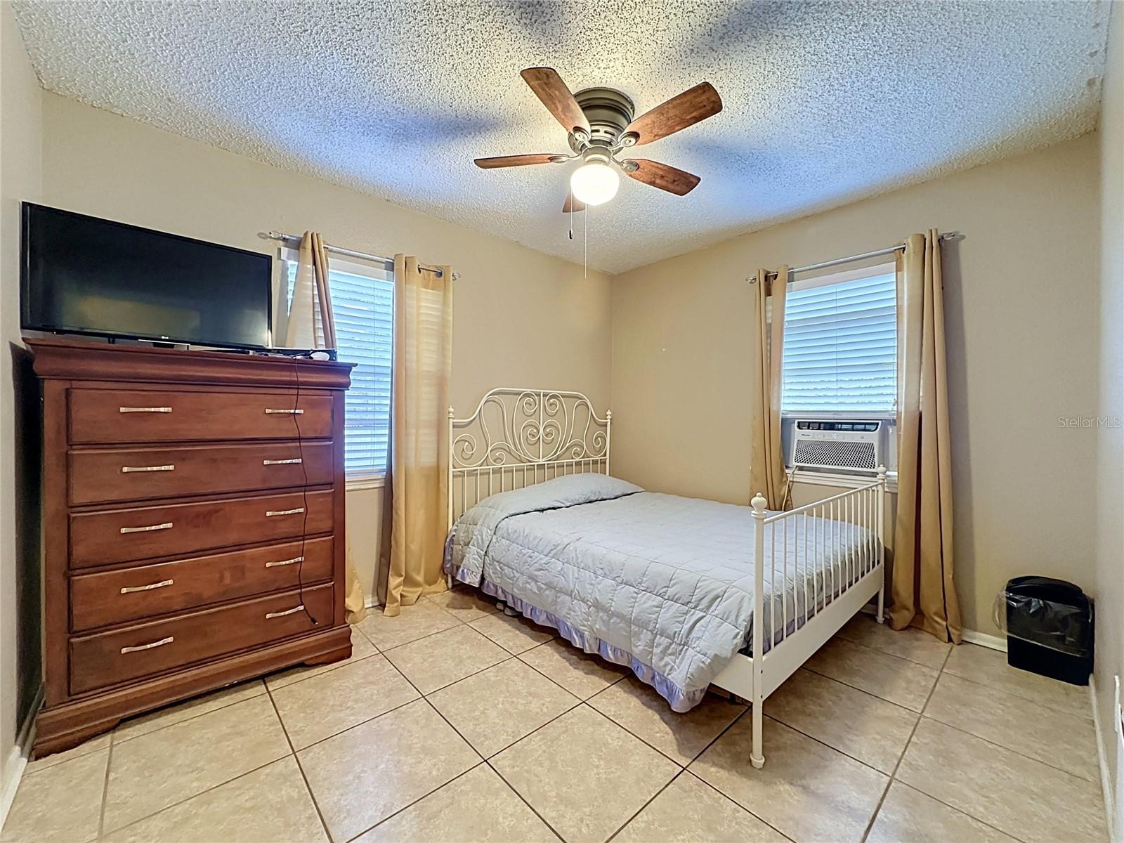 1520 Overdale, Orlando, FL 32825