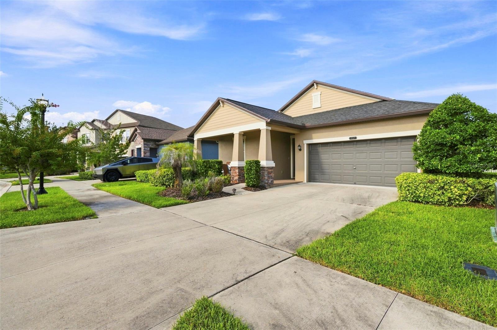 9189 Shadyside, Land O Lakes, FL 34637