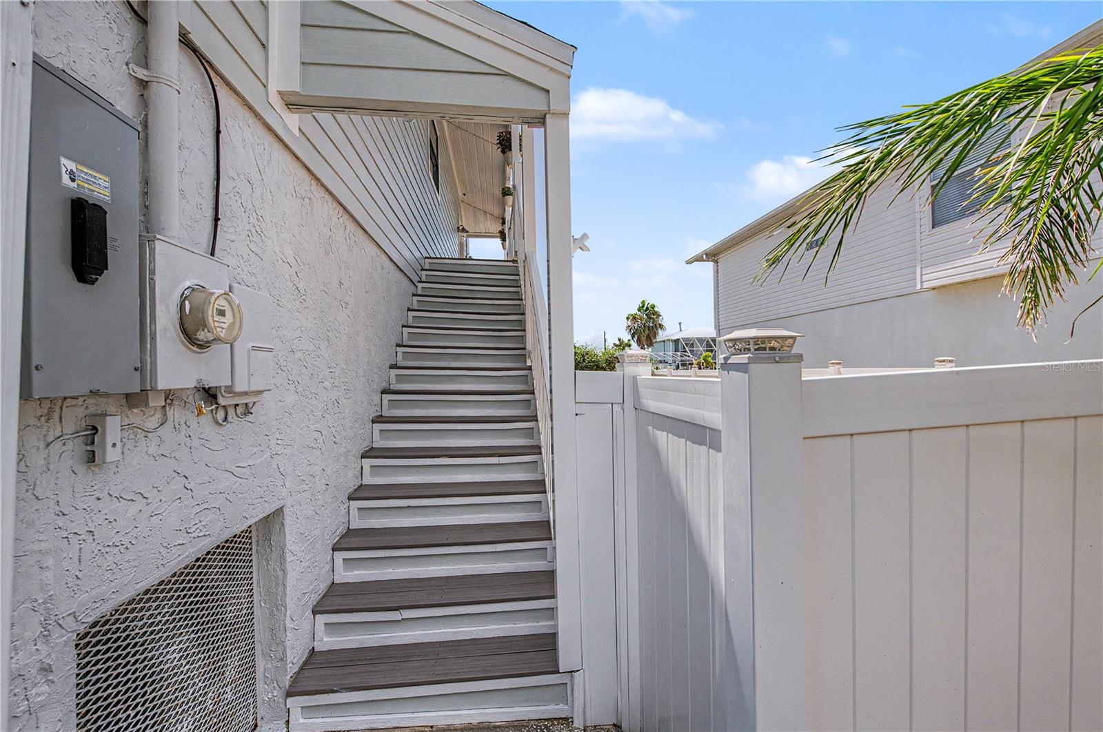 13337 Susan, Hudson, FL 34667