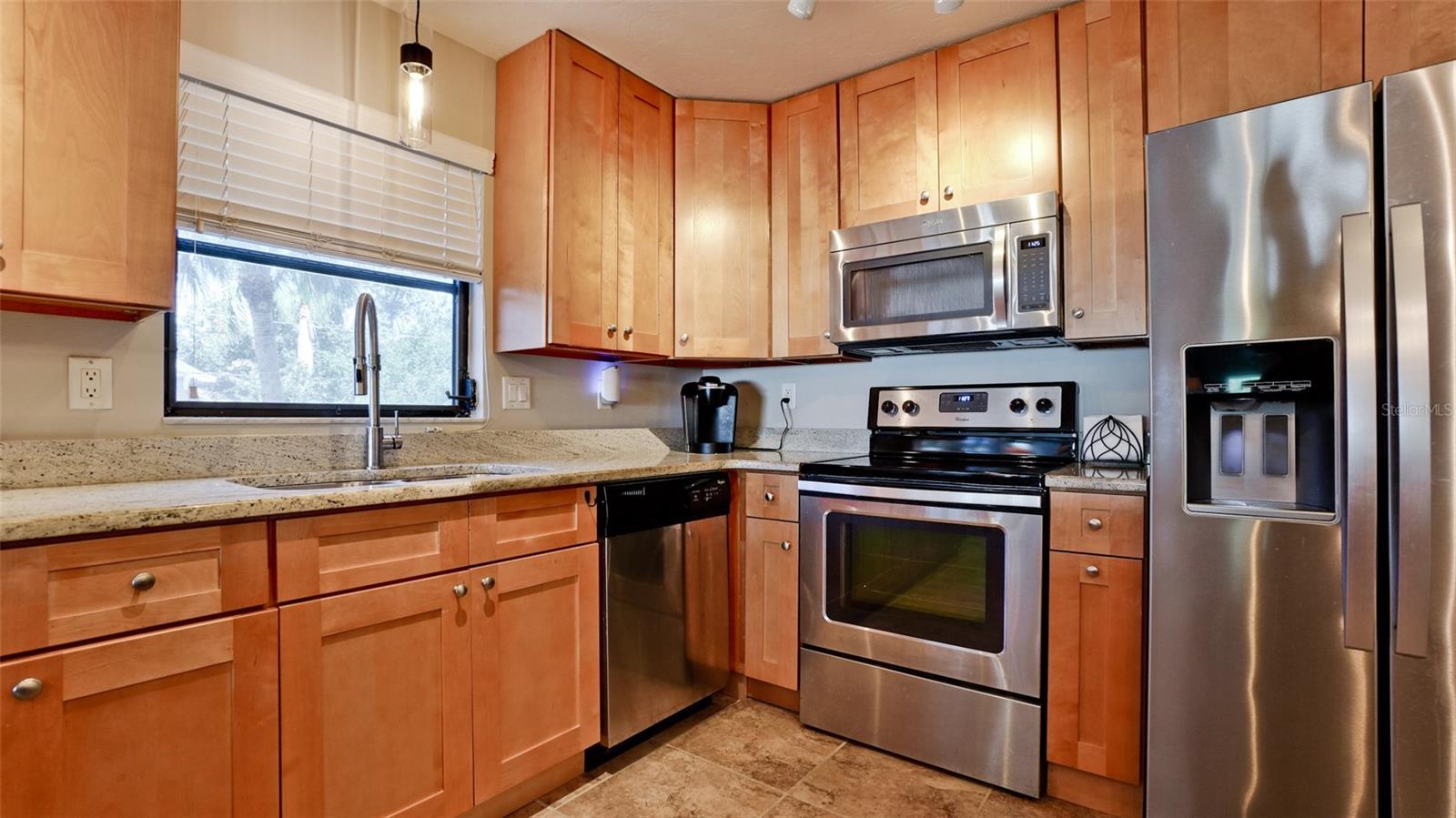 1400 1st Unit 206, Bradenton, FL 34205