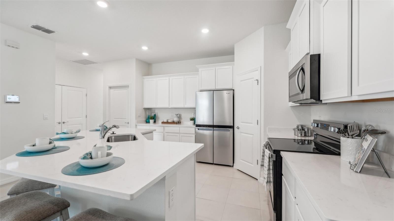 33042 Rustic Rise, San Antonio, FL 33576