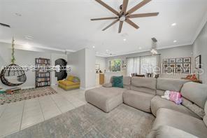 1531 194th, Pembroke Pines, FL 33029