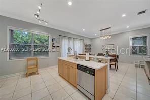 1531 194th, Pembroke Pines, FL 33029