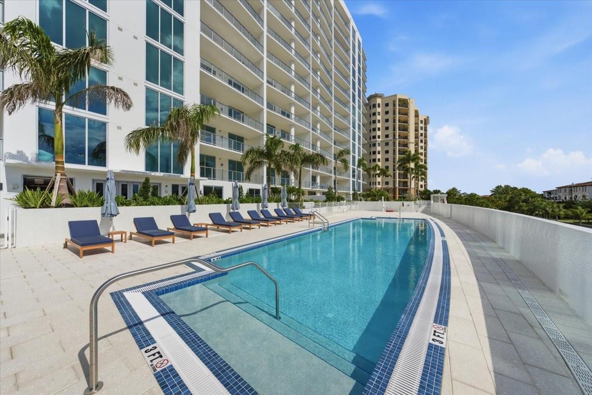 5713 Bowen Daniel Unit 402, Tampa, FL 33616