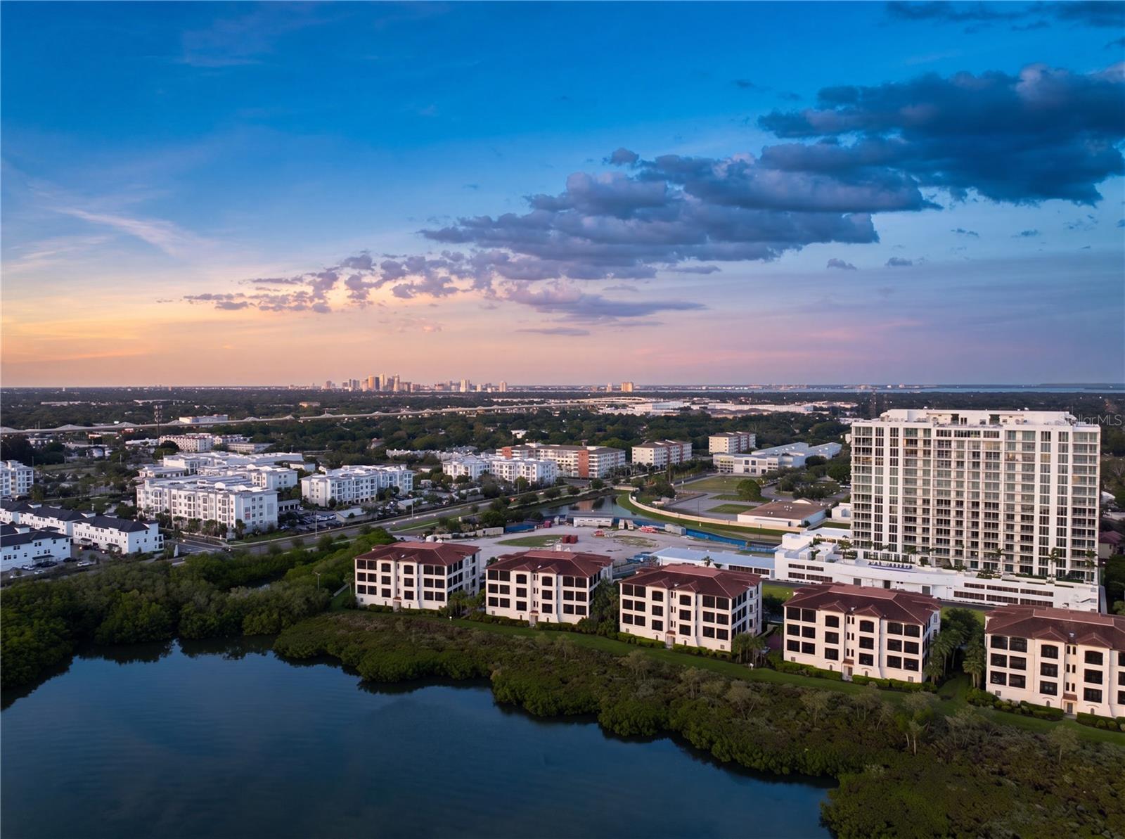 5713 Bowen Daniel Unit 402, Tampa, FL 33616