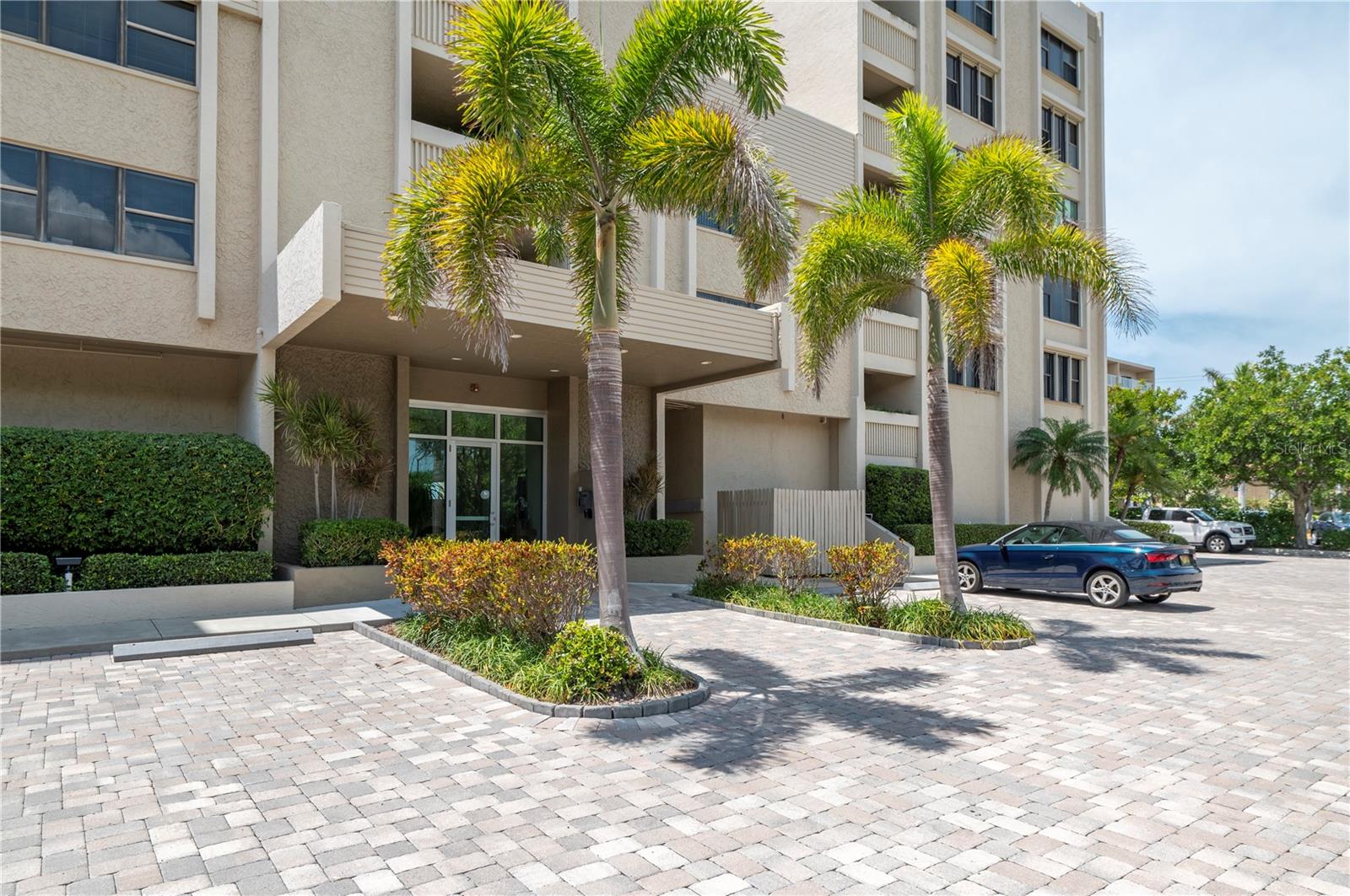 2675 Gulf of Mexico Unit 204, Longboat Key, FL 34228