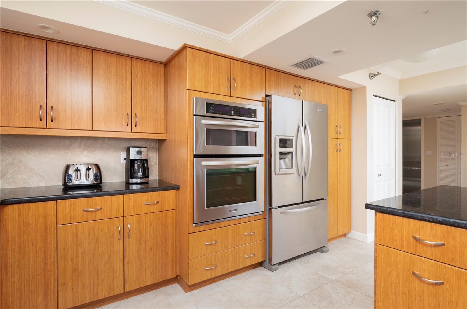 2675 Gulf of Mexico Unit 204, Longboat Key, FL 34228