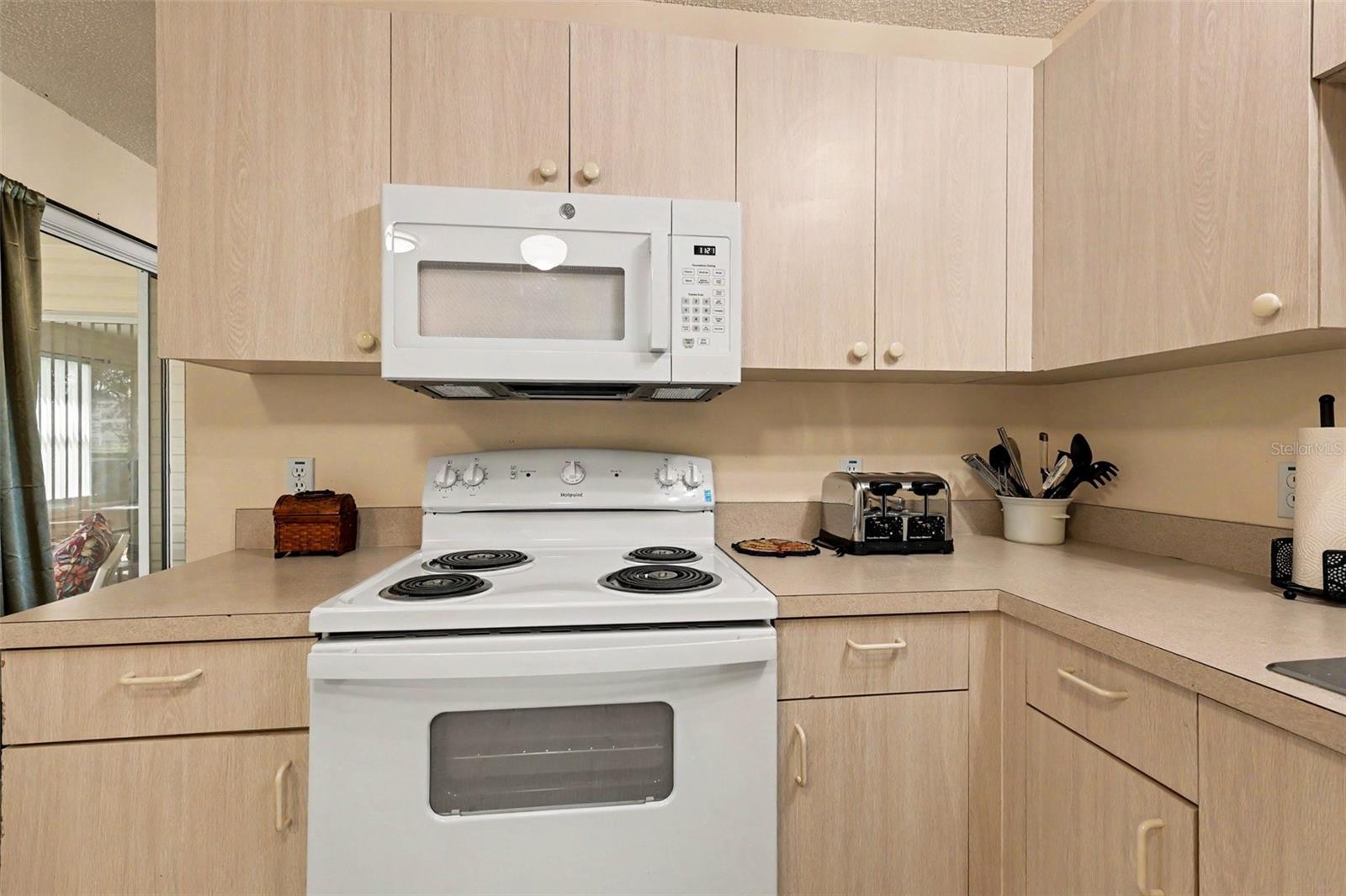 1501 Las Pacos, The Villages, FL 32162