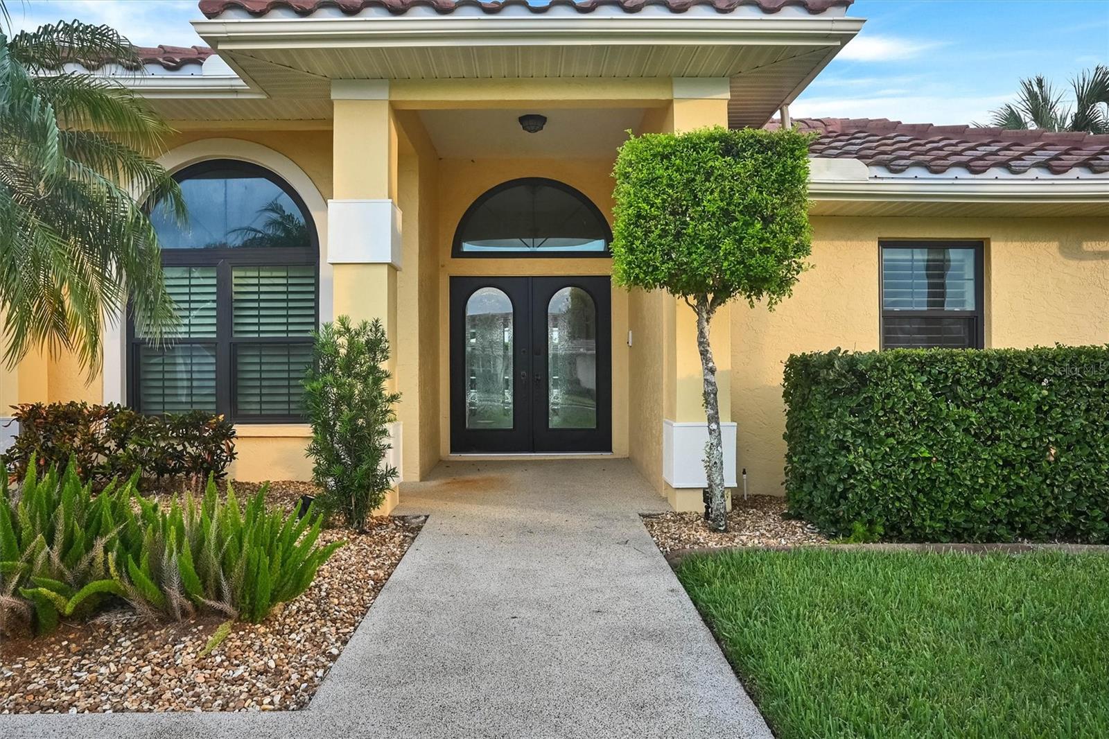 1565 Waterford, Venice, FL 34292