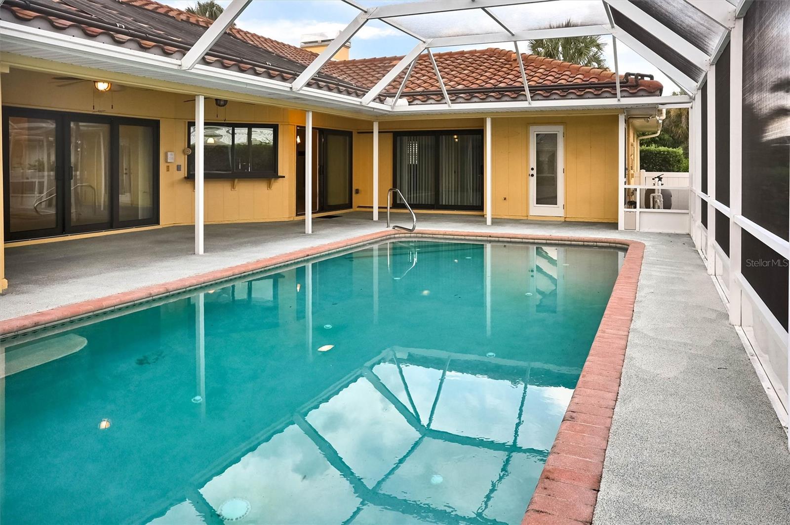 1565 Waterford, Venice, FL 34292