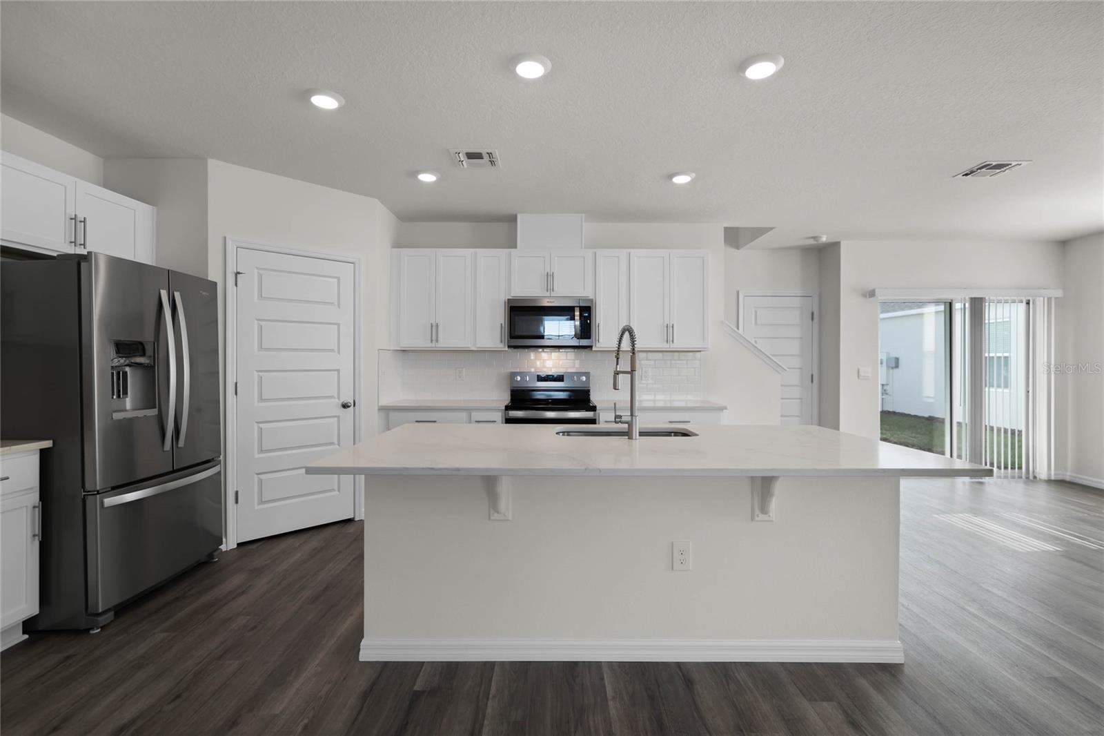 1734 Hummingbird, Winter Haven, FL 33884