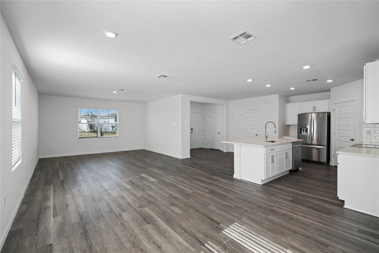 1734 Hummingbird, Winter Haven, FL 33884