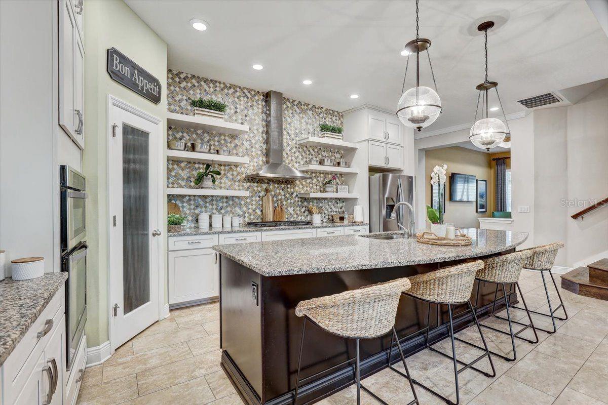7209 Meeting House, Apollo Beach, FL 33572