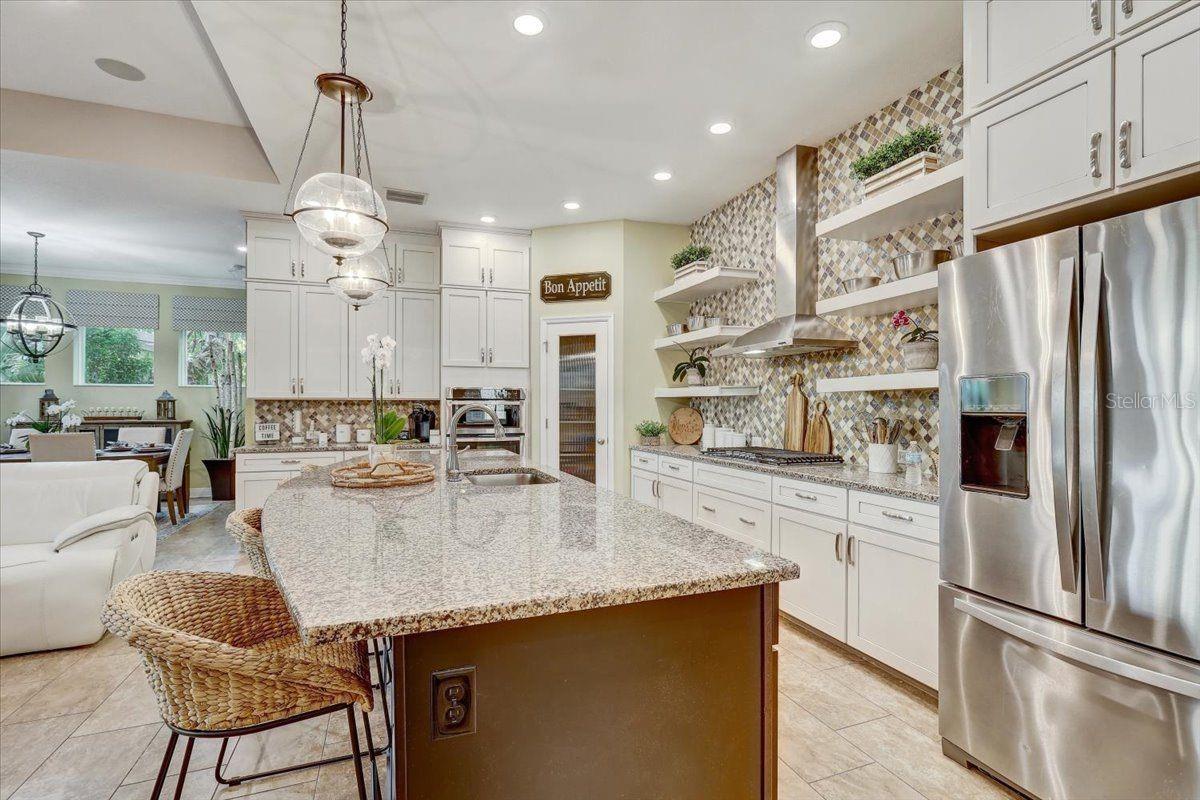 7209 Meeting House, Apollo Beach, FL 33572