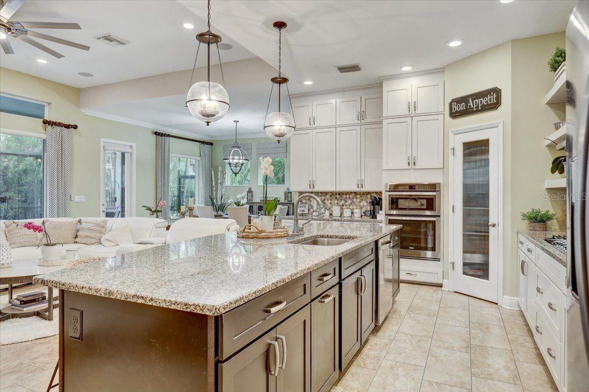 7209 Meeting House, Apollo Beach, FL 33572