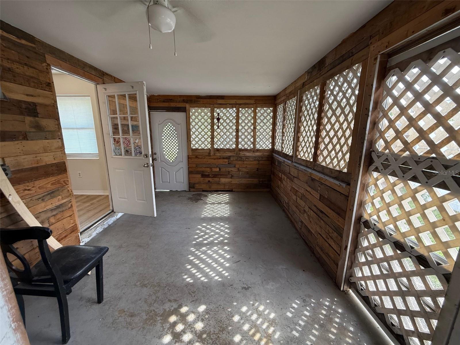2217 20th, Bradenton, FL 34205