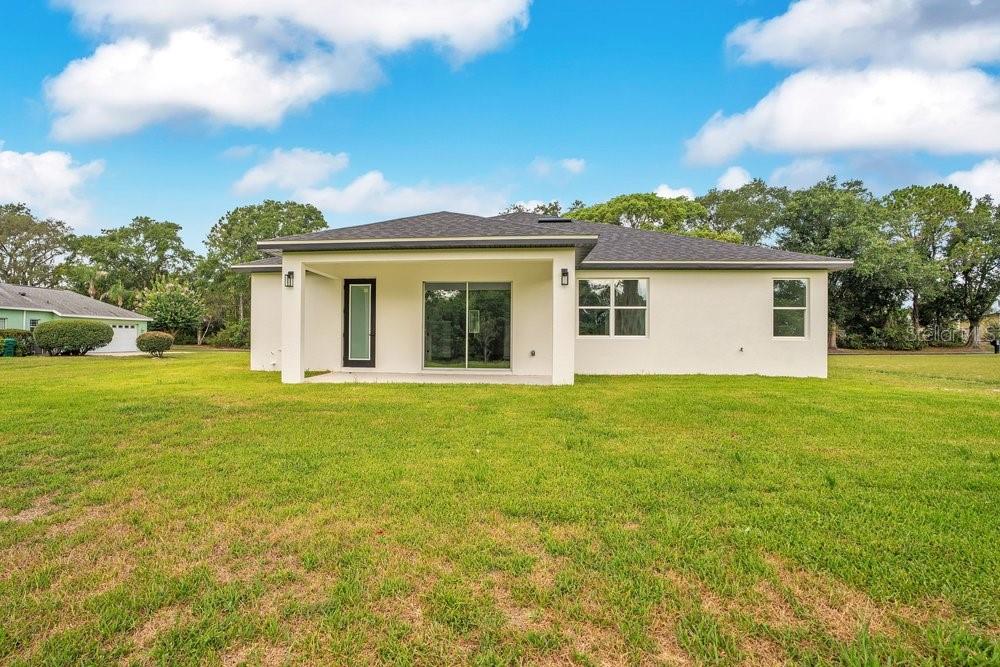 551 Dowling, Lady Lake, FL 32159