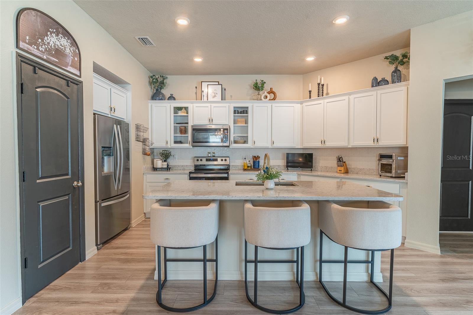 615 Valri Park, Valrico, FL 33594