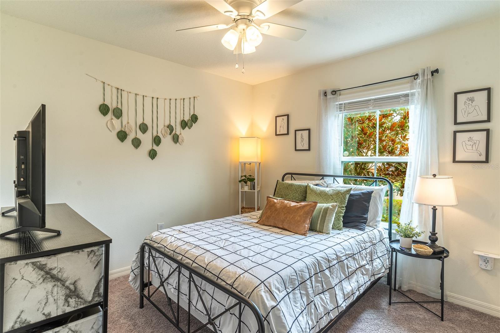 615 Valri Park, Valrico, FL 33594