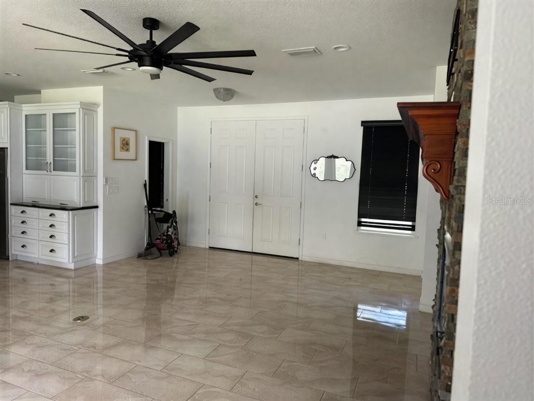 5040 48th, High Springs, FL 32643