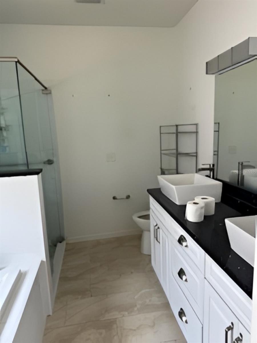 5040 48th, High Springs, FL 32643