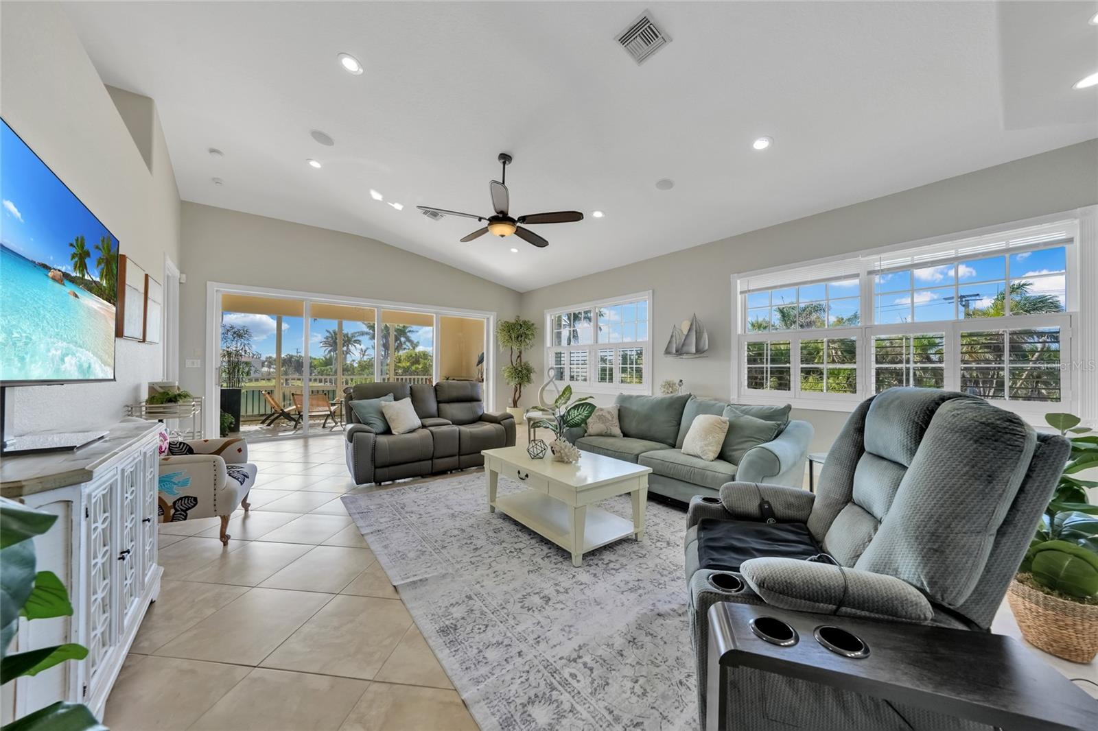 196 Tarpon Cove Unit 722, Punta Gorda, FL 33950
