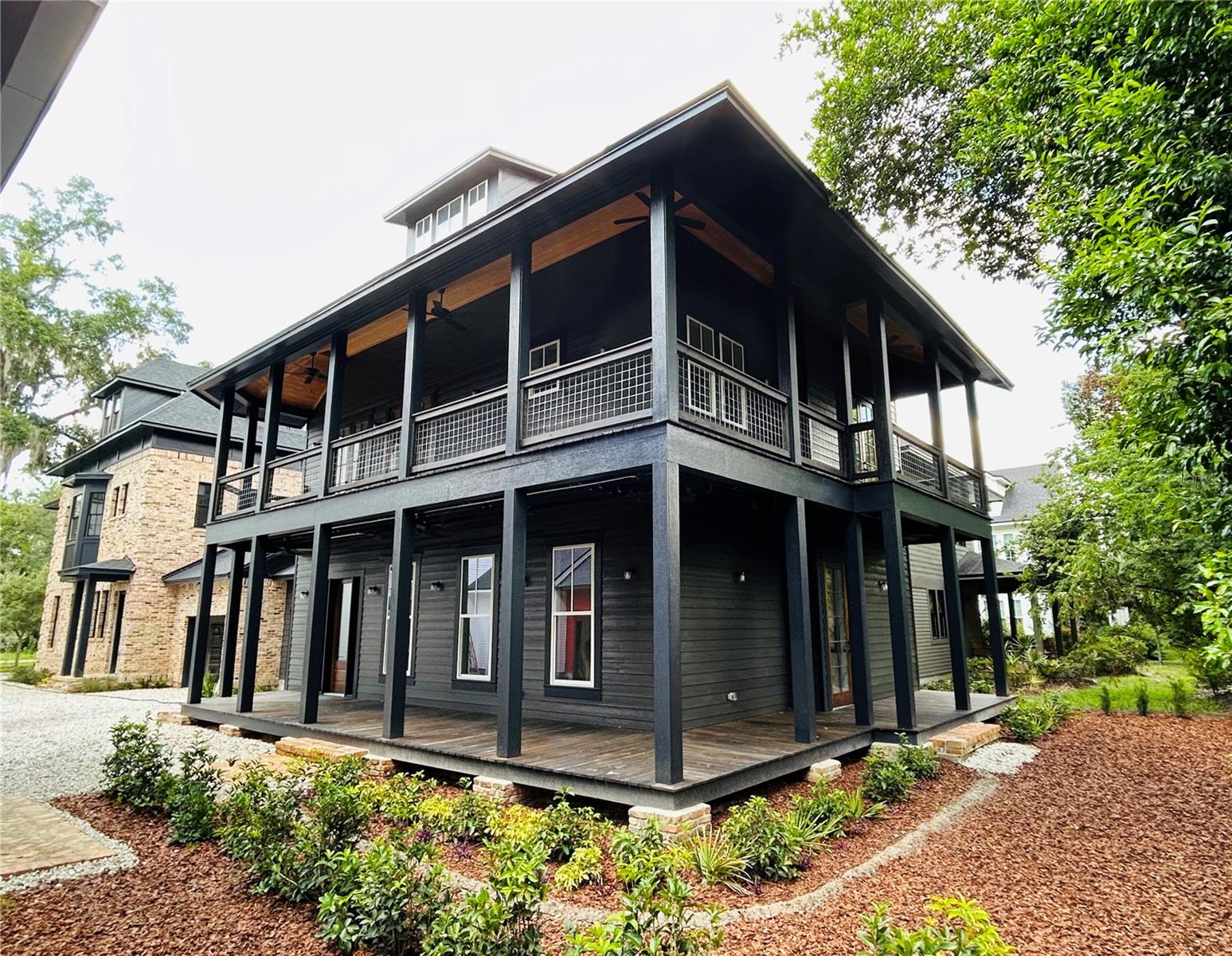 296 12th, Gainesville, FL 32601