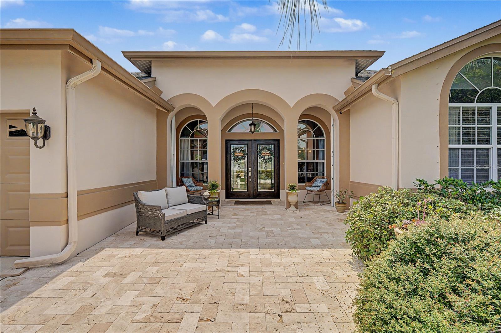 2093 Swan, Palm Harbor, FL 34683