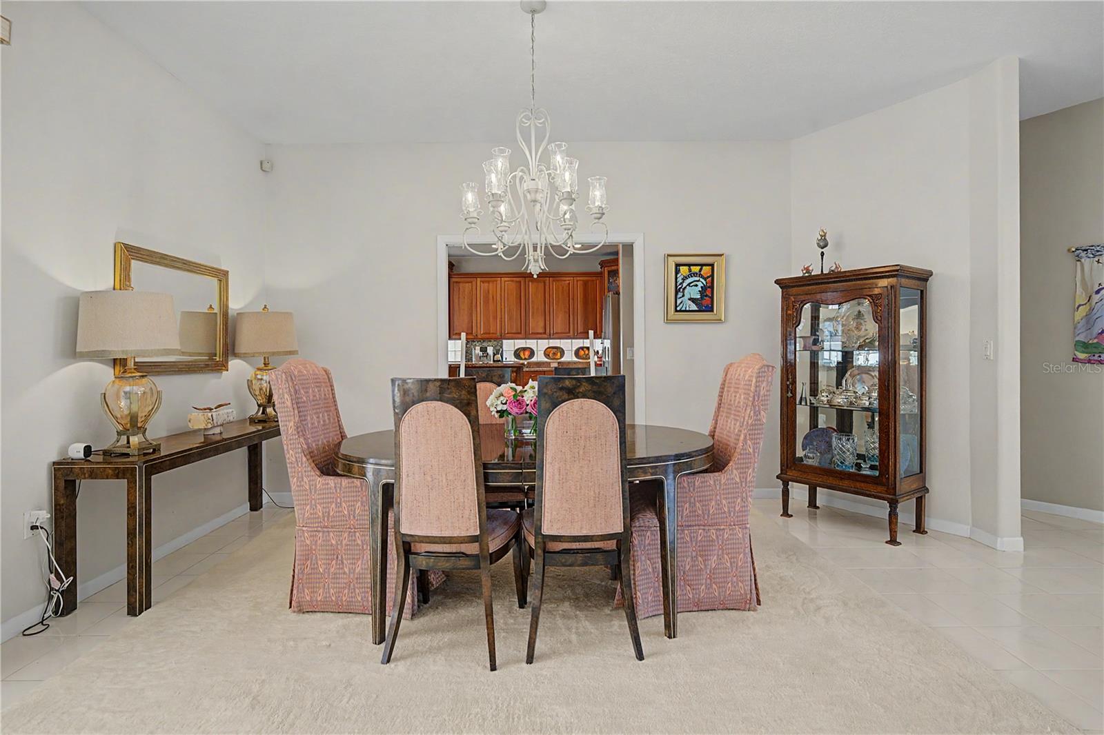 2093 Swan, Palm Harbor, FL 34683