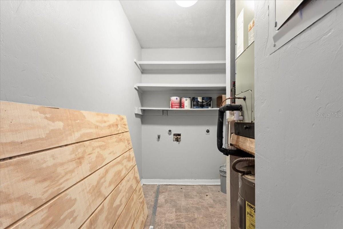 1816 70th, Gainesville, FL 32607