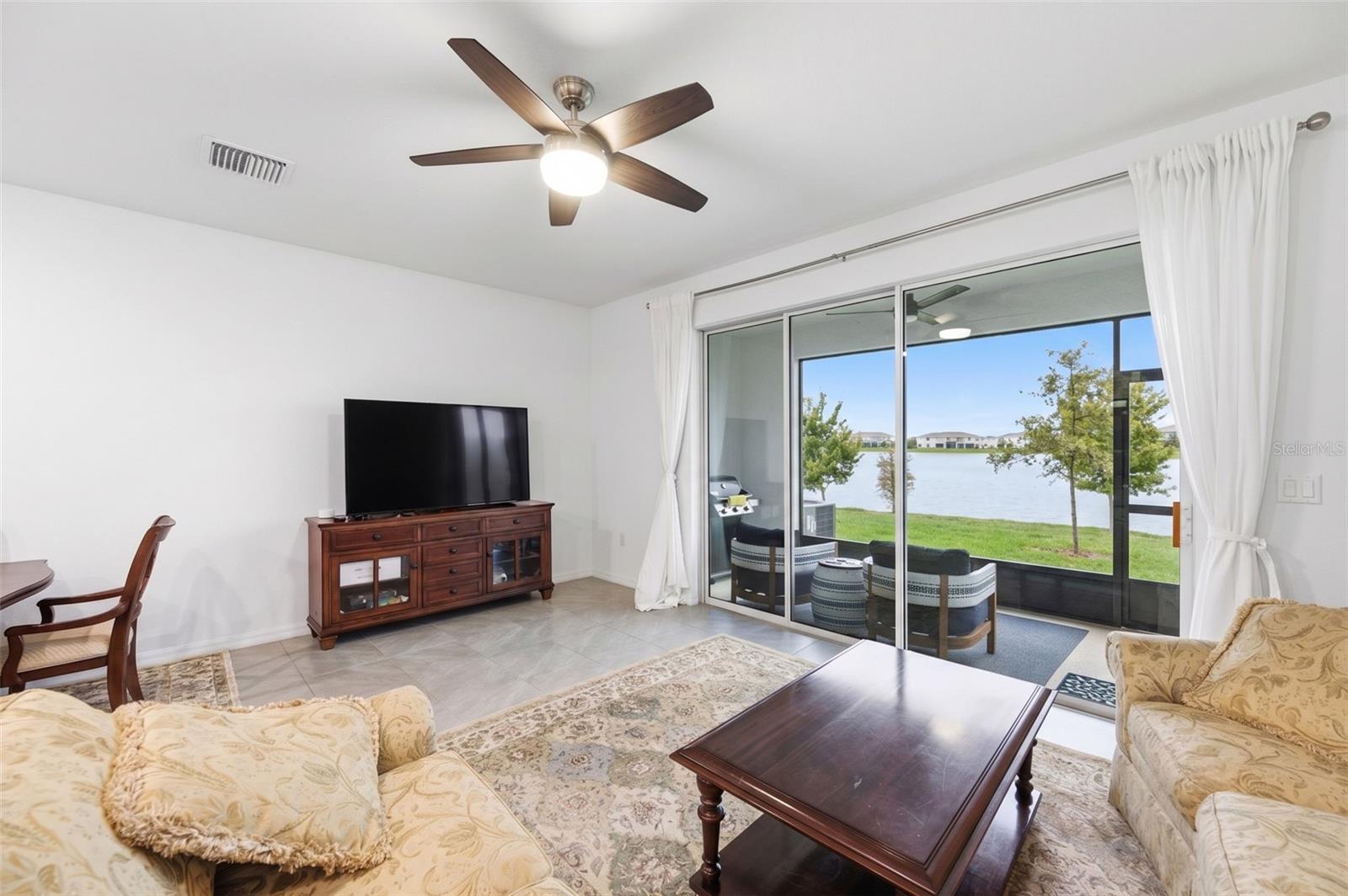 369 Mangrove Shade, Apollo Beach, FL 33572