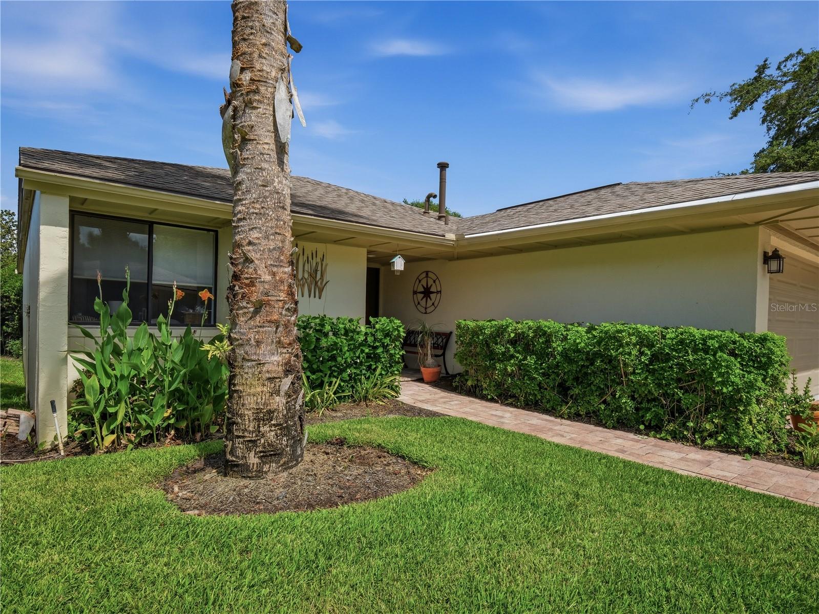 218 Canterbury, New Smyrna Beach, FL 32168