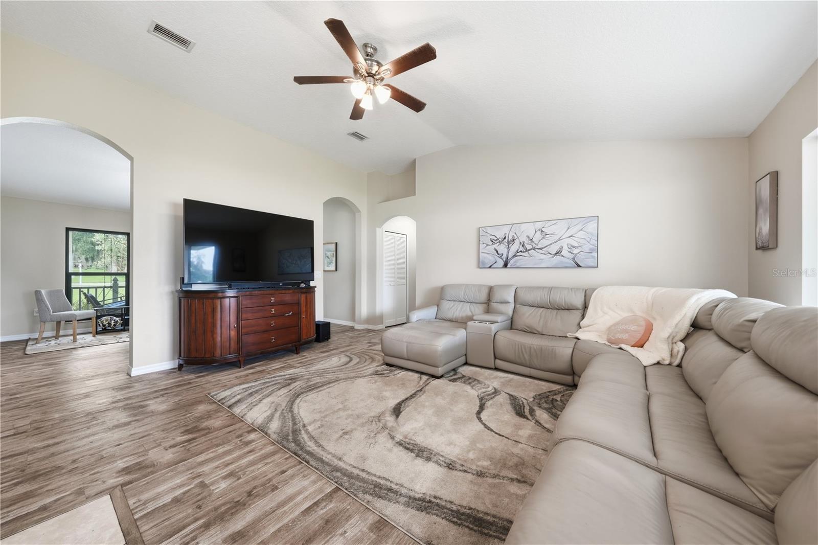 535 Plymouth, Deland, FL 32724