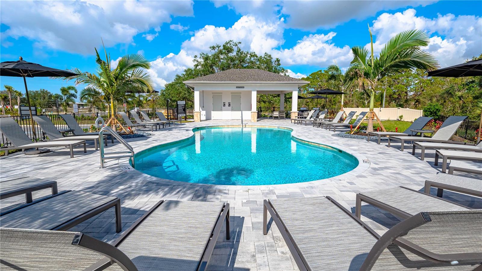 7199 Grand Forest, Nokomis, FL 34275