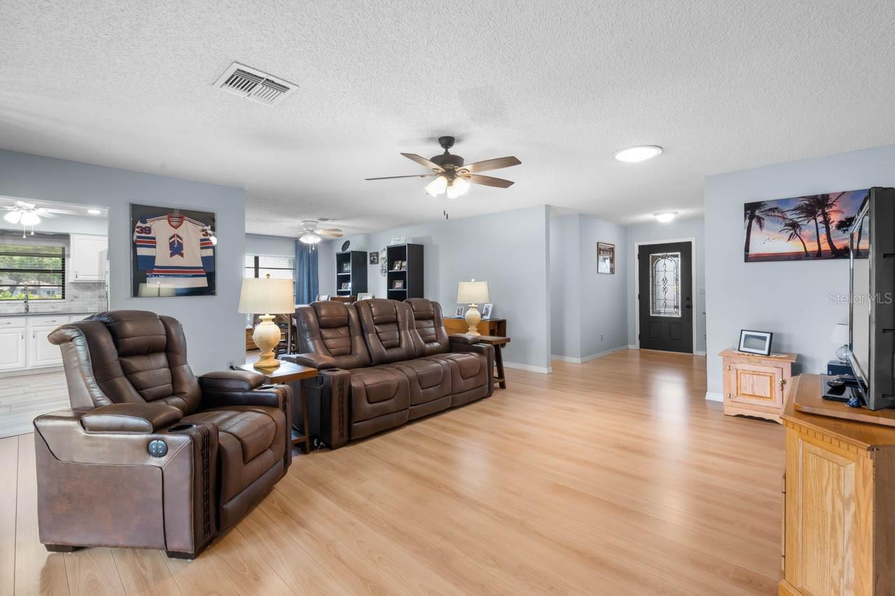 1317 Leland, Sun City Center, FL 33573