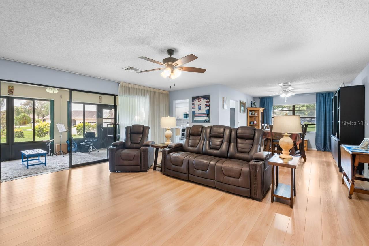 1317 Leland, Sun City Center, FL 33573