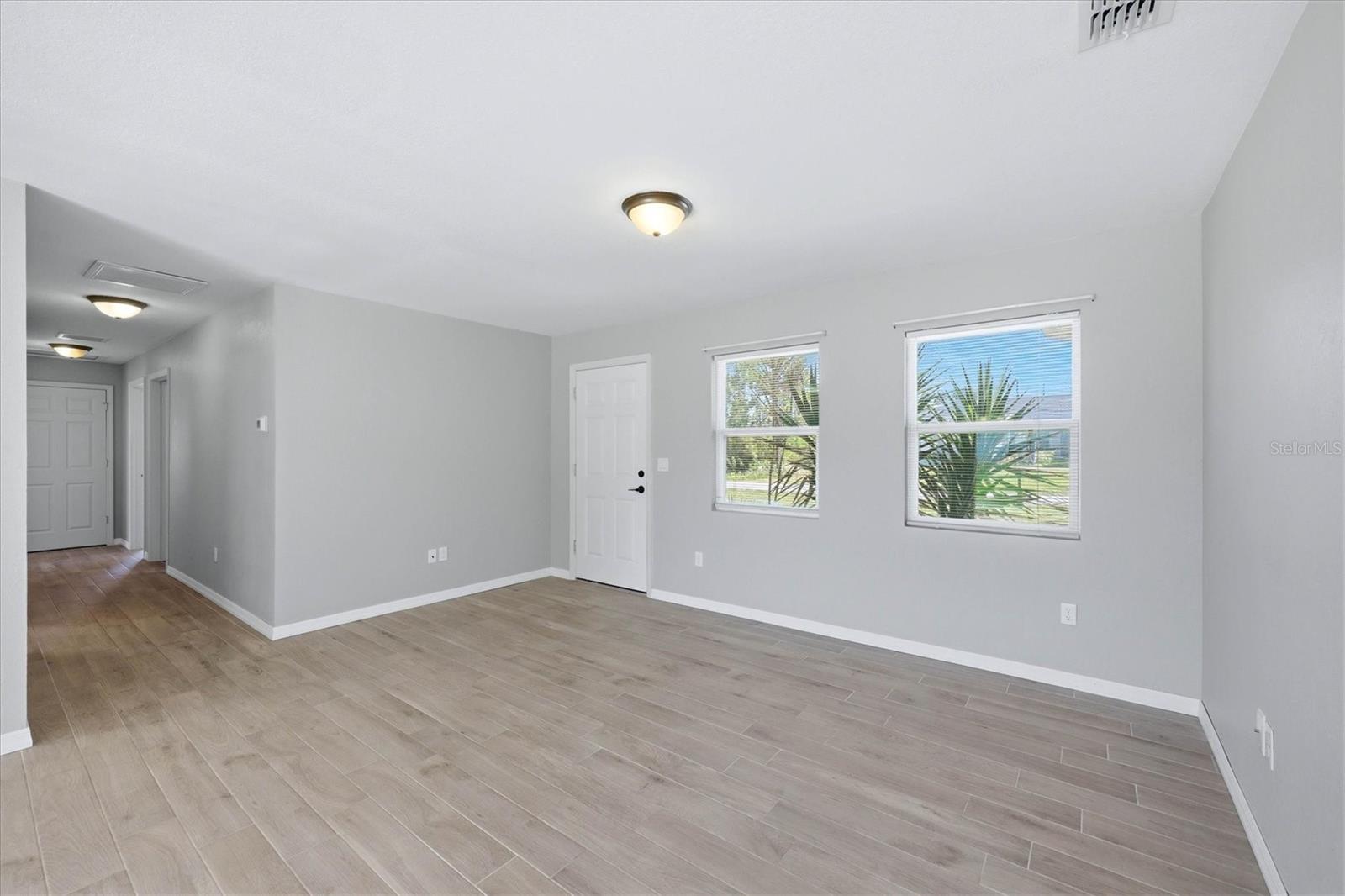 10453 Reims, Englewood, FL 34224