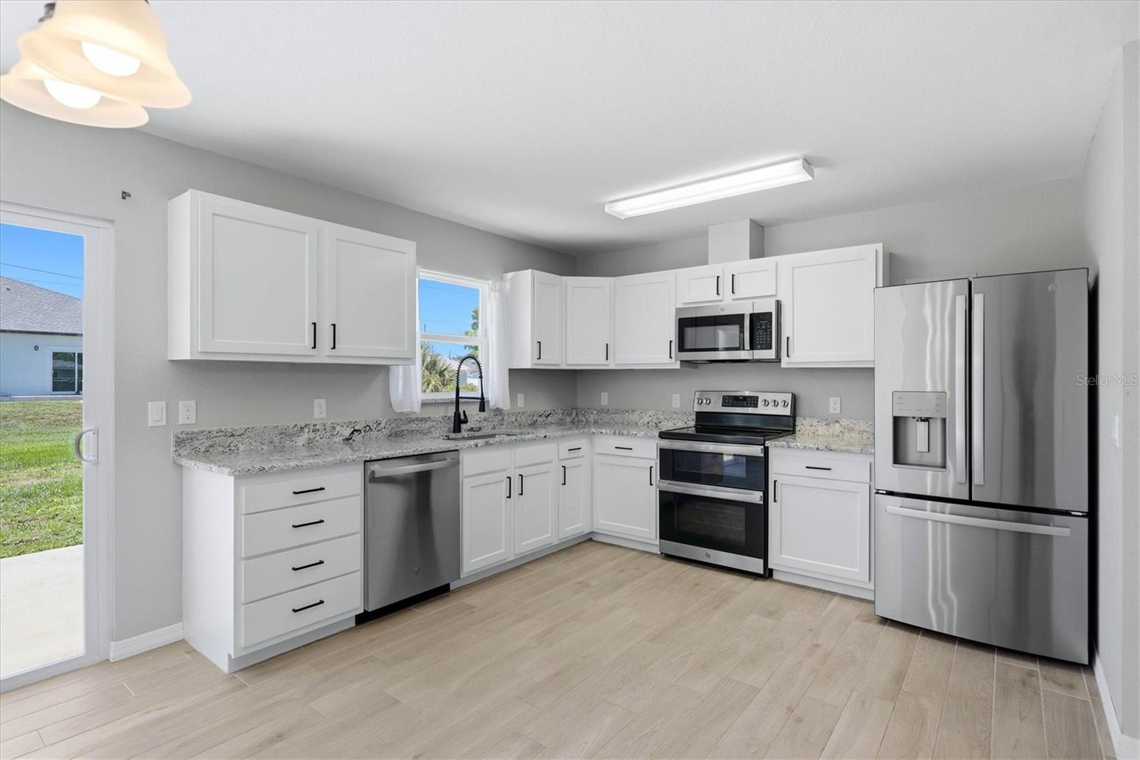 10453 Reims, Englewood, FL 34224