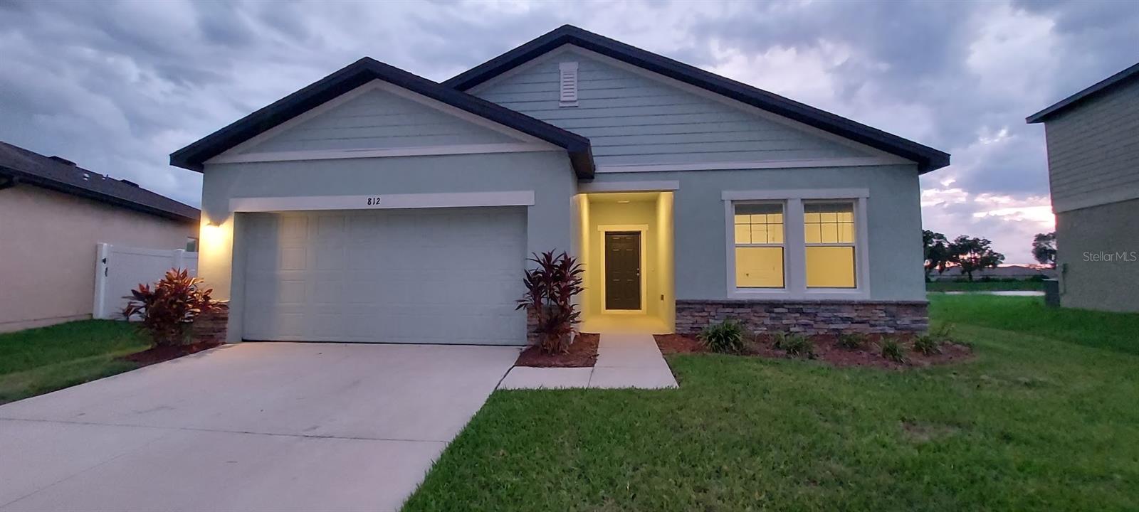 812 Kings Pine, Ruskin, FL 33570