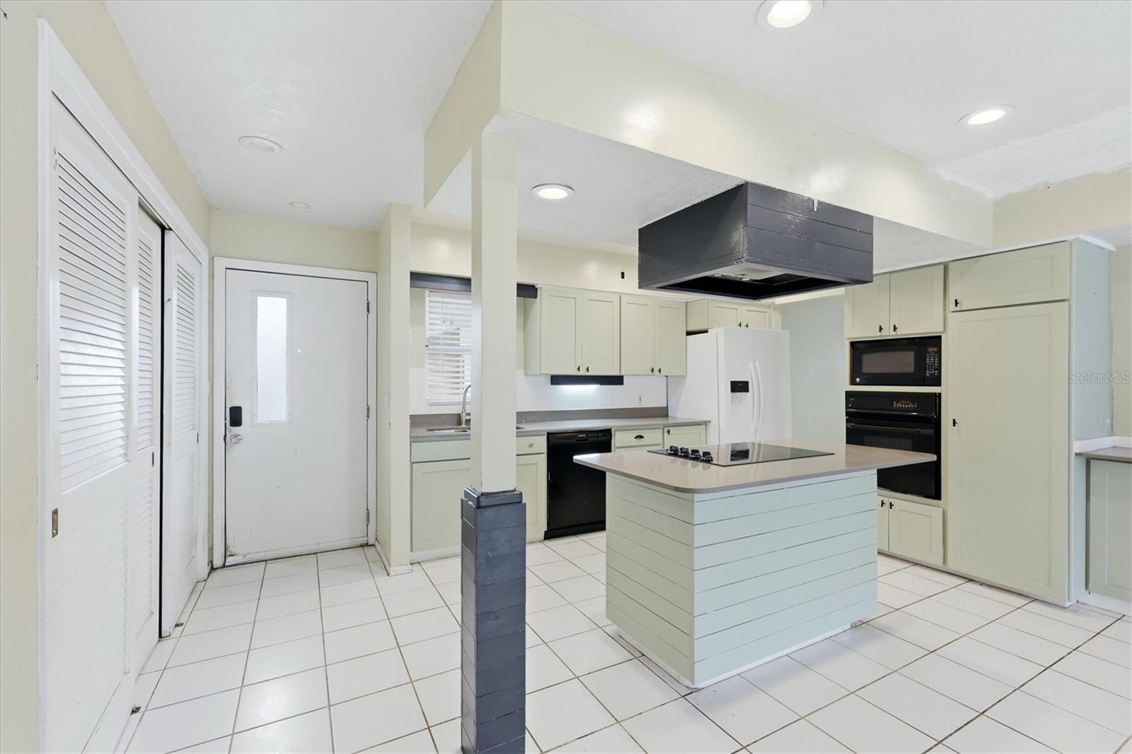 3408 17th, Bradenton, FL 34205